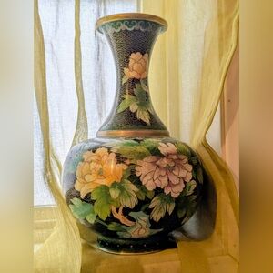 Floral Vintage Cloisonné Black Vase with Lush Green and Pink Accents
